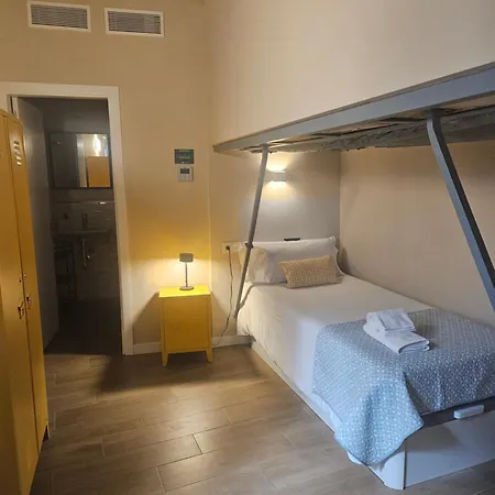 Alegoria Coliving Experience Hotel Seville Exterior photo